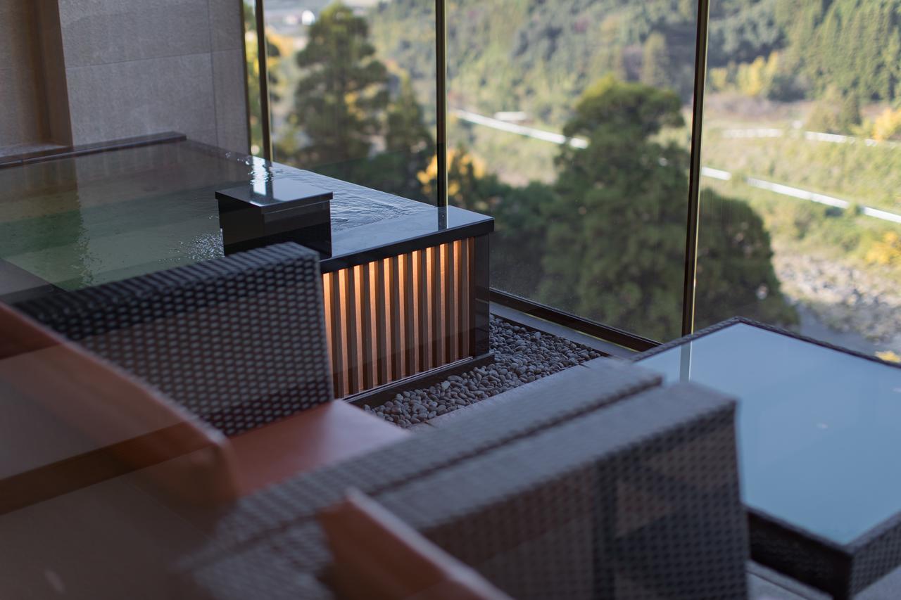 Hotel Okuhita Onsen Umehibiki Zewnętrze zdjęcie